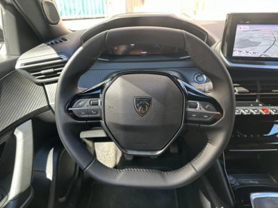 Peugeot 2008 PureTech 100 S&S Allure (9)