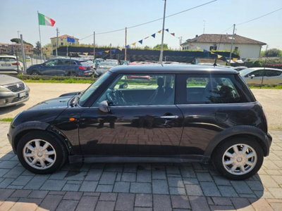 MINI Mini 1.4 tdi One D (2)