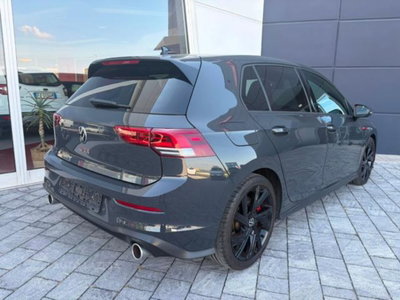 Volkswagen Golf 2.0 tsi GTI MT Ultimate 245cv (4)