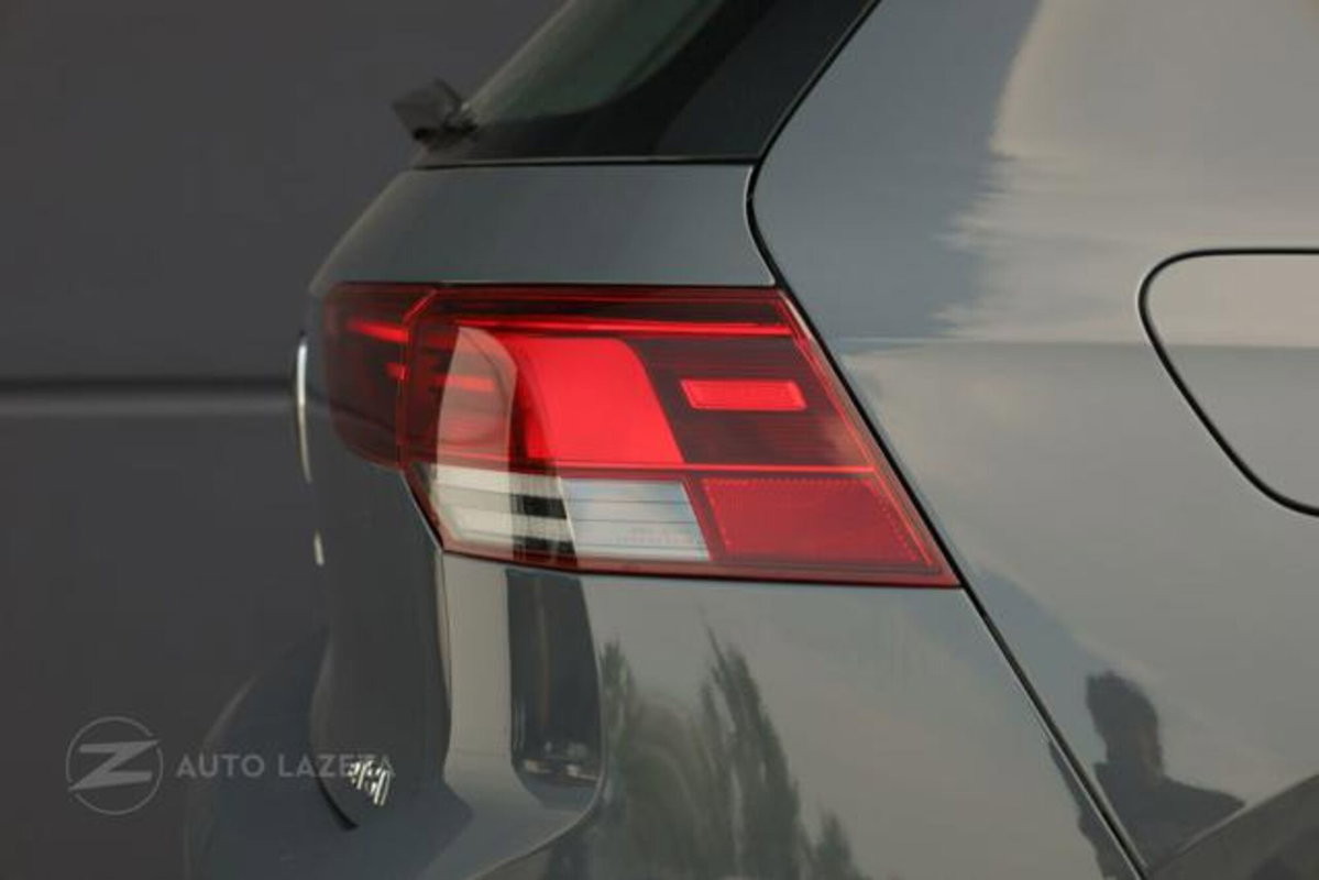 Volkswagen Golf Variant 1.0 eTSI EVO DSG Life (20)