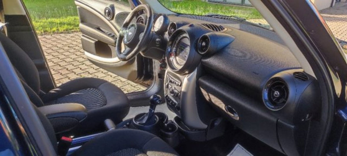 MINI Mini Countryman 2.0 Cooper SD Countryman (12)