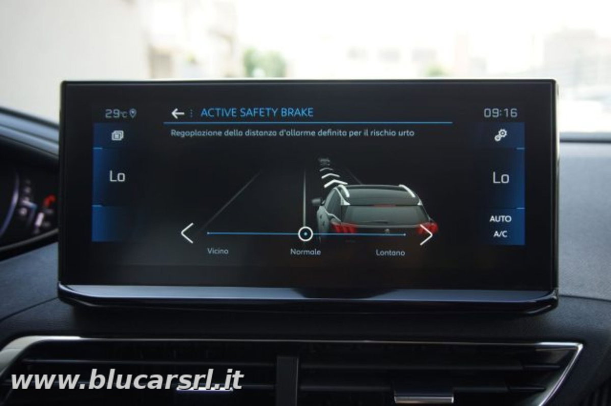 Peugeot 3008 BlueHDi 130 S&S EAT8 Allure Pack (17)