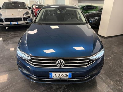 Volkswagen Passat Variant 1.6 TDI SCR DSG Business BMT (12)