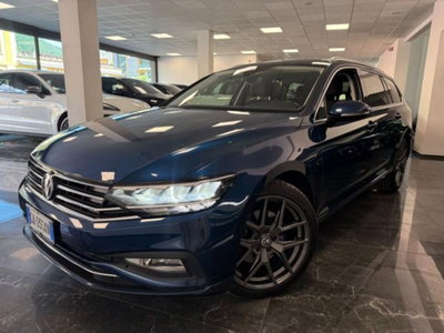 Volkswagen Passat Variant 1.6 TDI SCR DSG Business BMT (2)