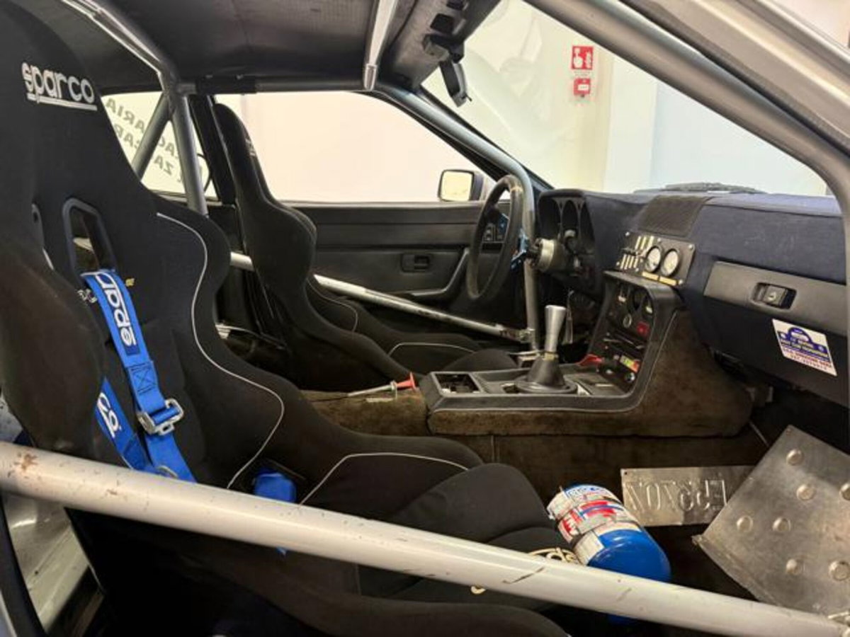 Porsche 944 Coupé Turbo cat (15)