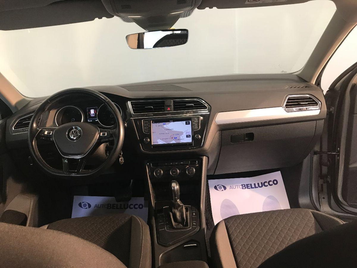 Volkswagen Tiguan Allspace 2.0 TDI SCR DSG 4MOTION Business BMT (19)