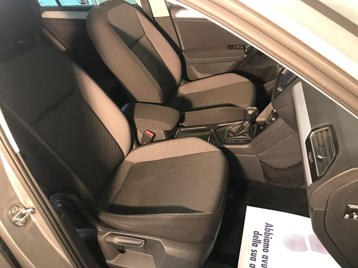 Volkswagen Tiguan Allspace 2.0 TDI SCR DSG 4MOTION Business BMT (20)