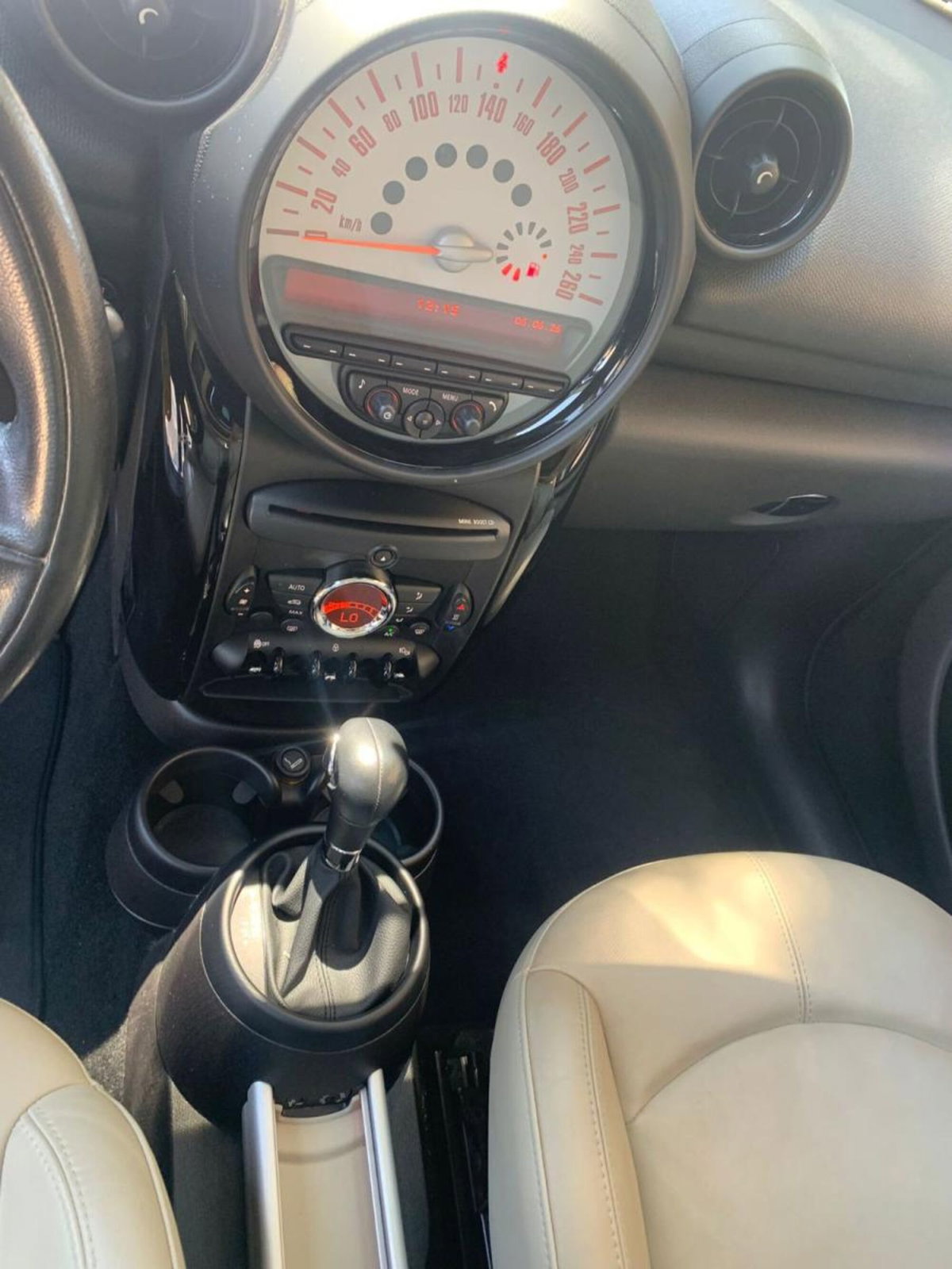 MINI Mini Countryman 2.0 Cooper D Countryman ALL4 Automatica (9)