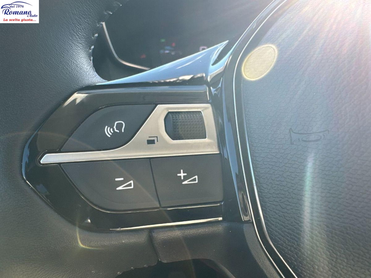 Peugeot 208 PureTech 100 Stop&Start 5 porte Allure (18)