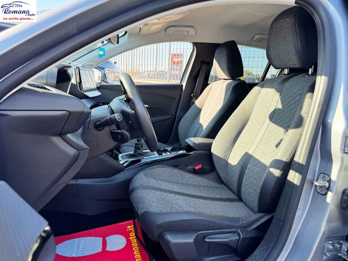 Peugeot 208 PureTech 100 Stop&Start 5 porte Allure (9)