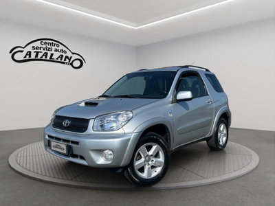 Toyota Rav4 Tdi D-4D cat 3 porte Sol usata
