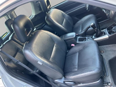 Toyota Rav4 Tdi D-4D cat 3 porte Sol (19)