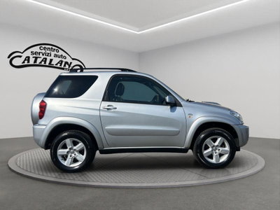 Toyota Rav4 Tdi D-4D cat 3 porte Sol (6)