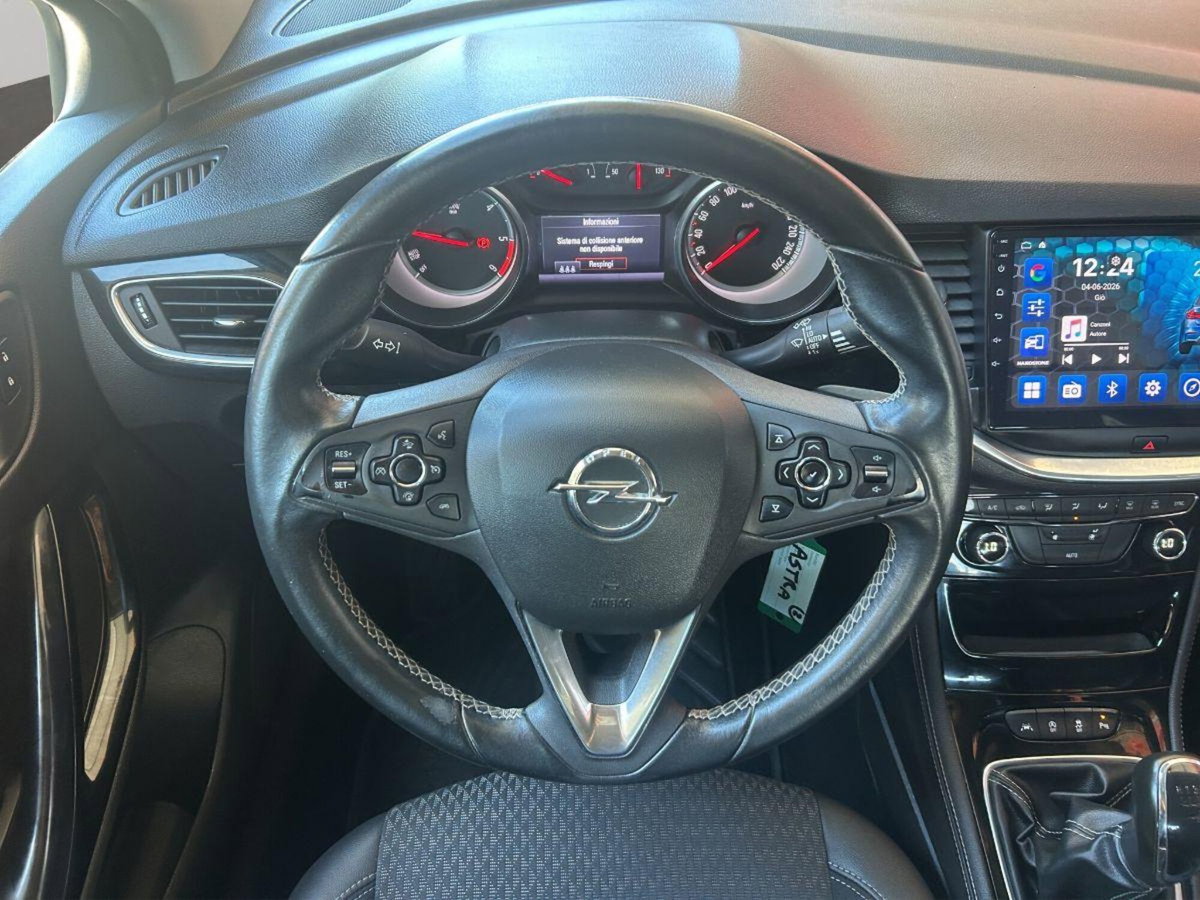 Opel Astra 1.6 CDTi 110CV Start&Stop 5 porte Innovation (16)