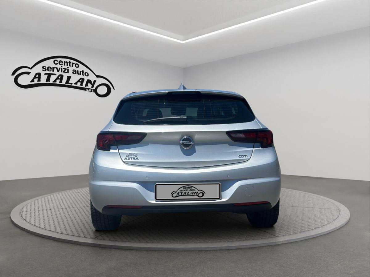 Opel Astra 1.6 CDTi 110CV Start&Stop 5 porte Innovation (4)