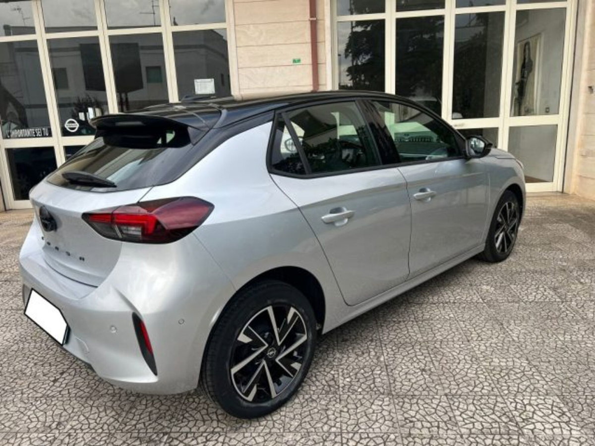Opel Corsa 1.2 GS s&s 75cv (5)