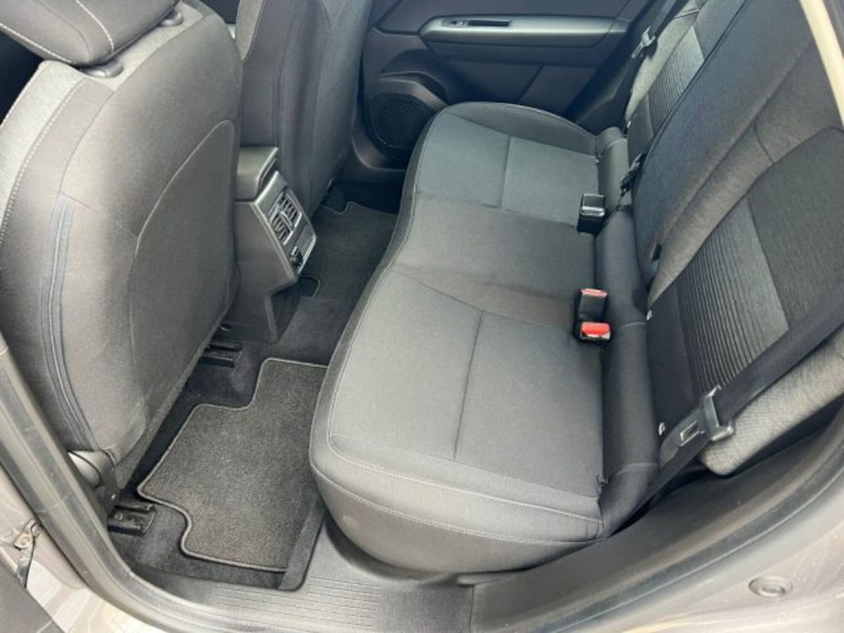 Renault Captur Blue dCi 115 CV EDC Business (9)