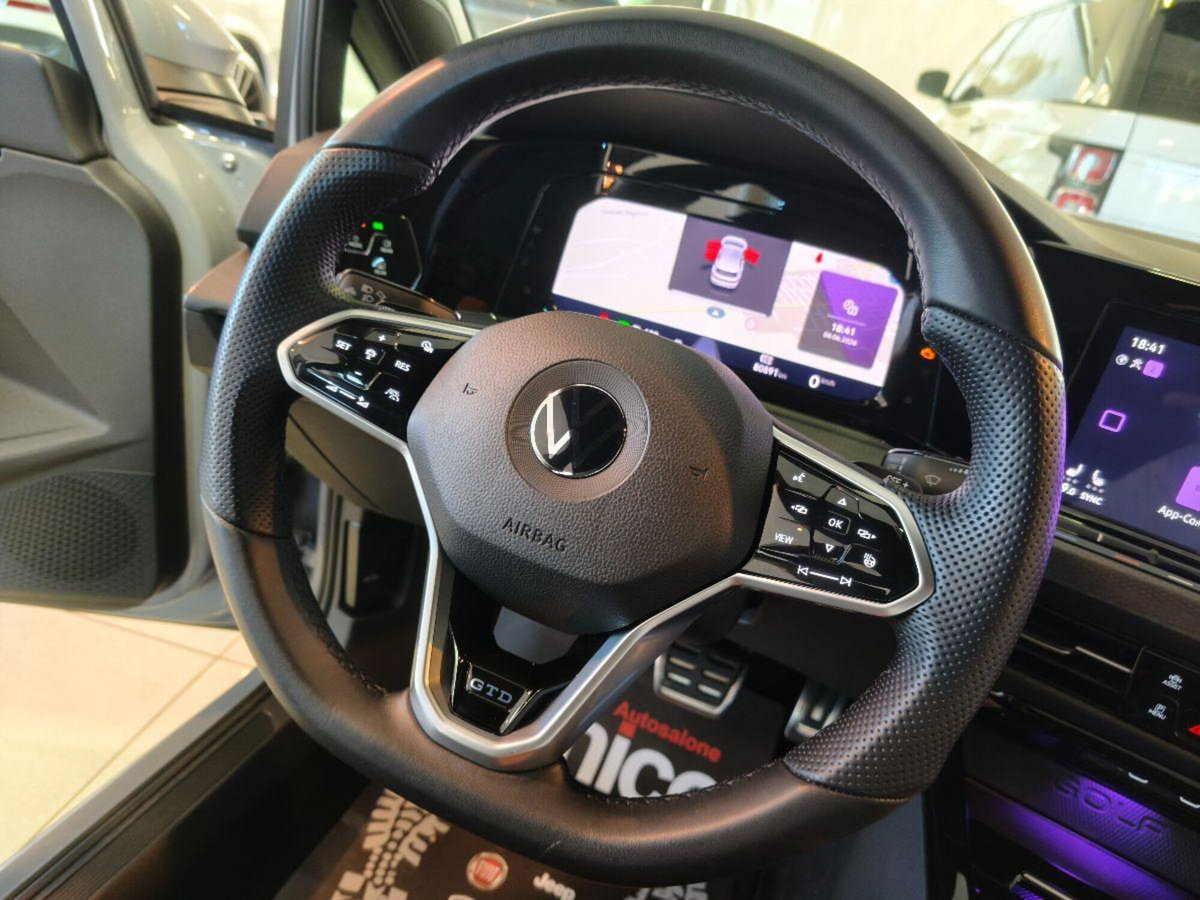 Volkswagen Golf 2.0 TDI GTD DSG (16)