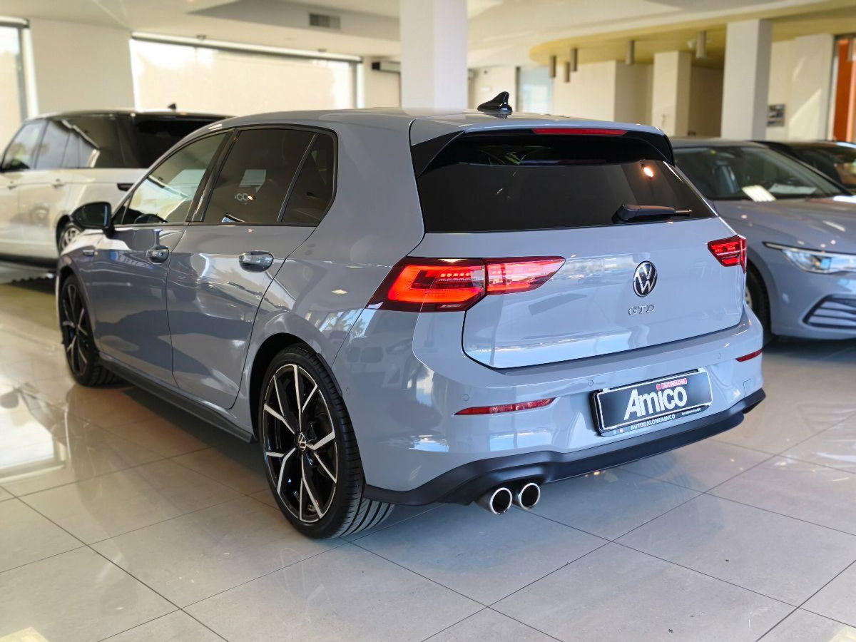 Volkswagen Golf 2.0 TDI GTD DSG (7)