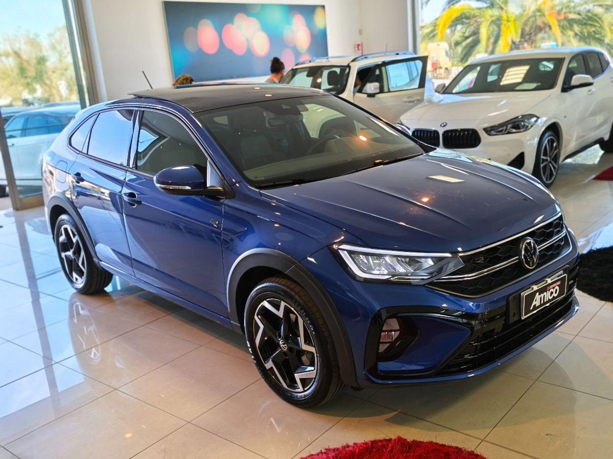 Volkswagen Taigo 1.0 TSI 110 CV R-Line (4)