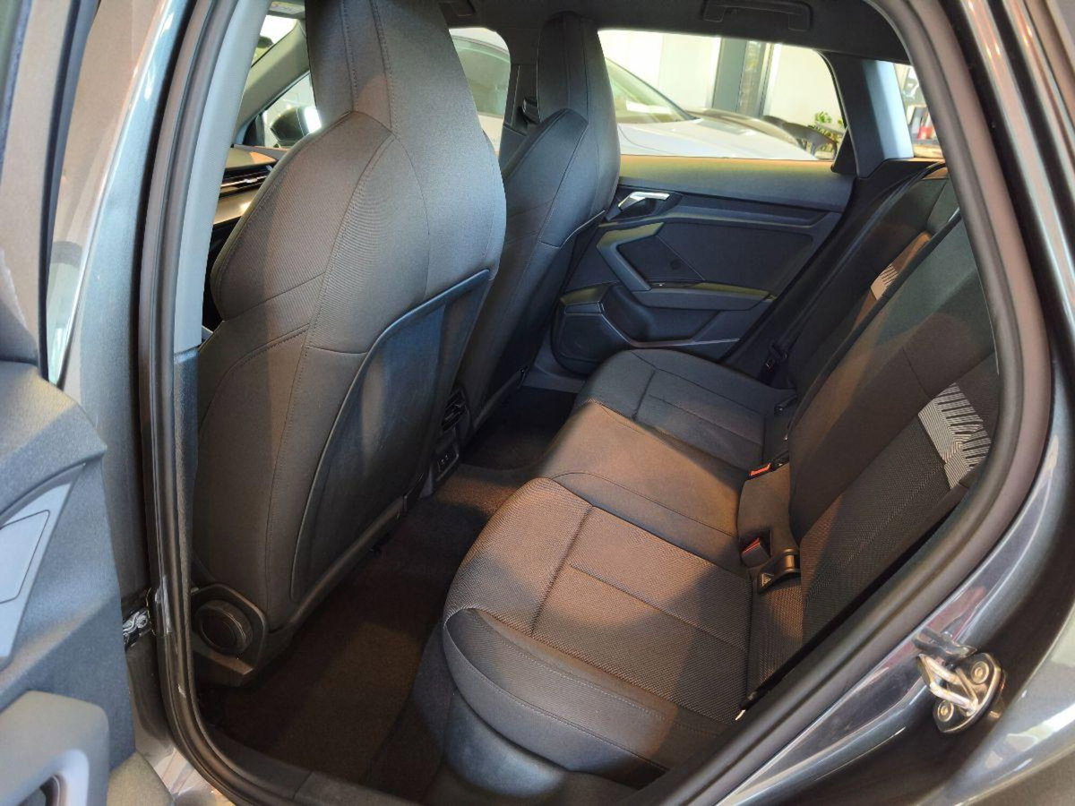Audi A3 Sportback 30 TDI S line edition (12)