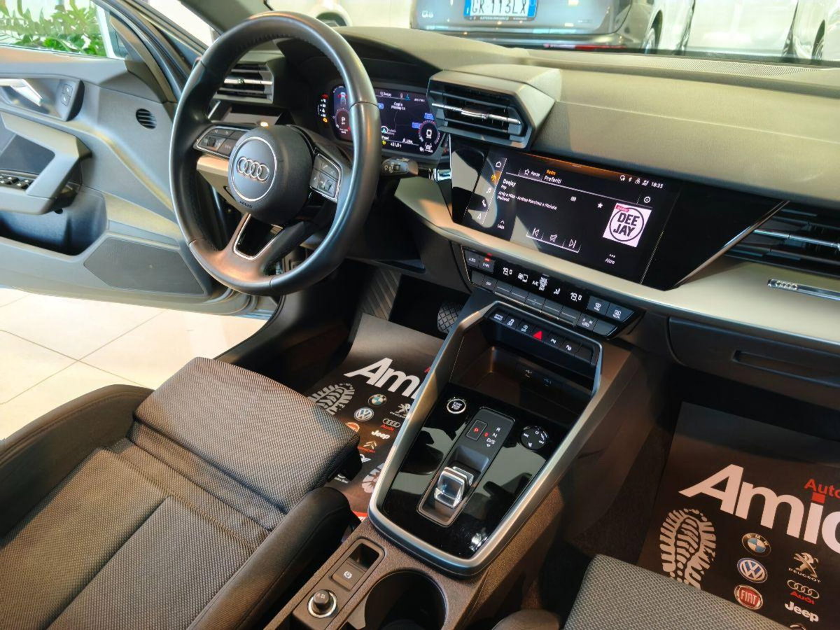 Audi A3 Sportback 30 TDI S line edition (16)