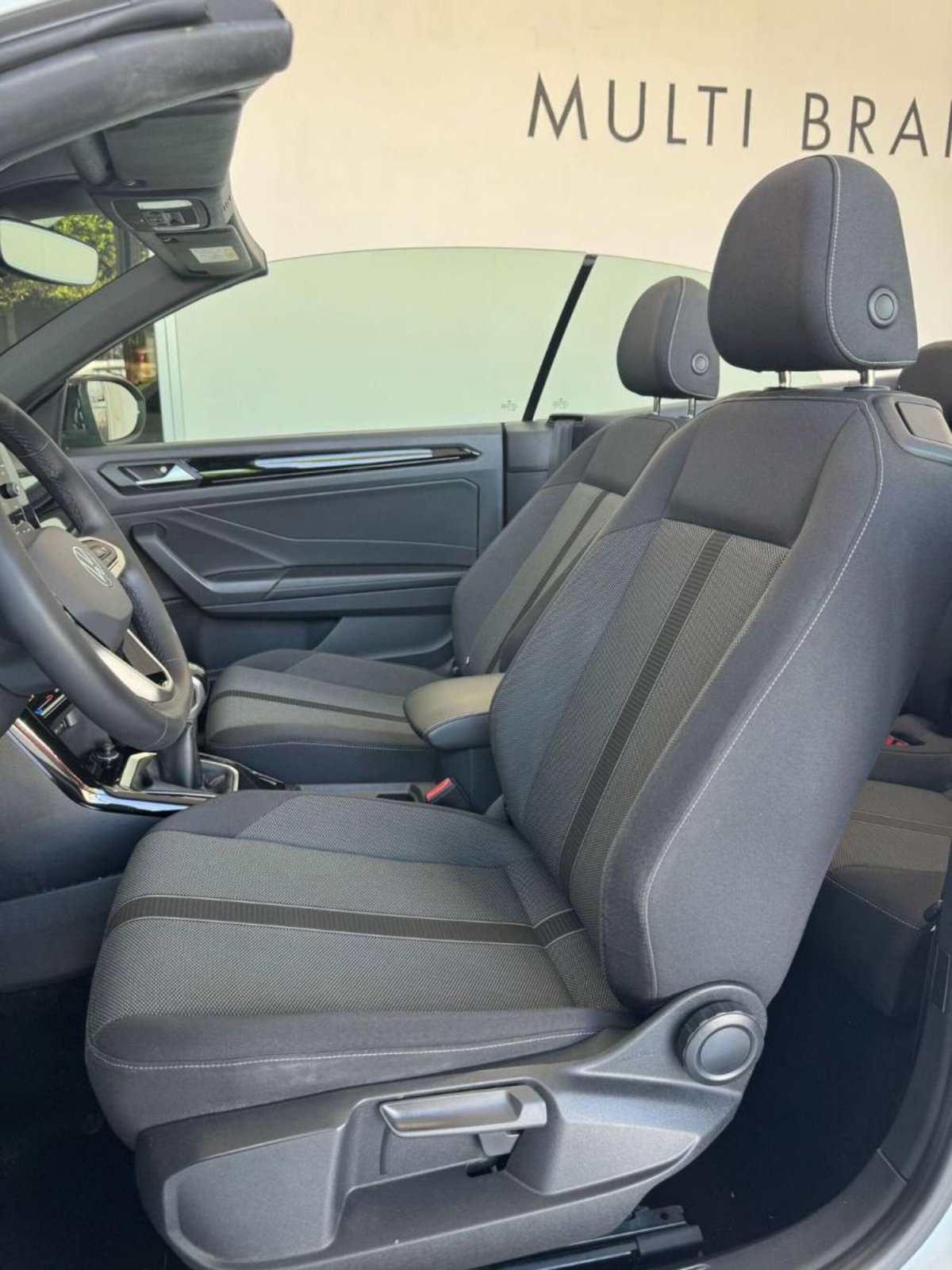 Volkswagen T-Roc 1.5 TSI ACT Style BlueMotion Technology (16)