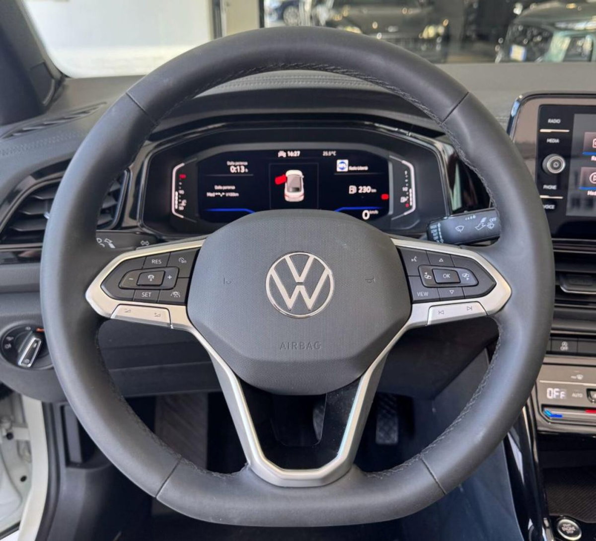 Volkswagen T-Roc 1.5 TSI ACT Style BlueMotion Technology (18)