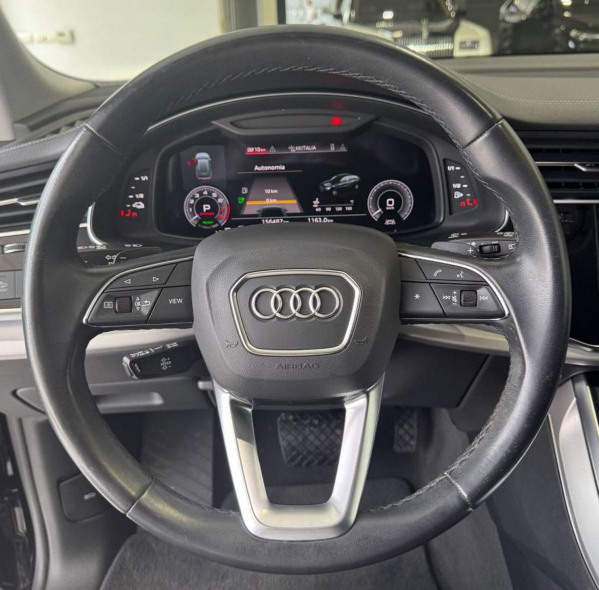 Audi Q8 Q8 55 TFSI e quattro tiptronic (15)