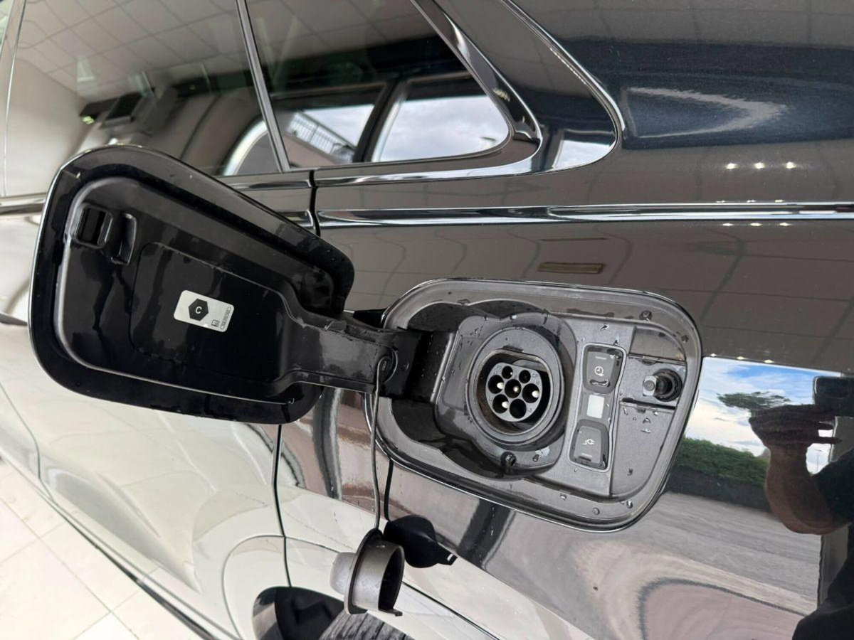 Audi Q8 Q8 55 TFSI e quattro tiptronic (9)