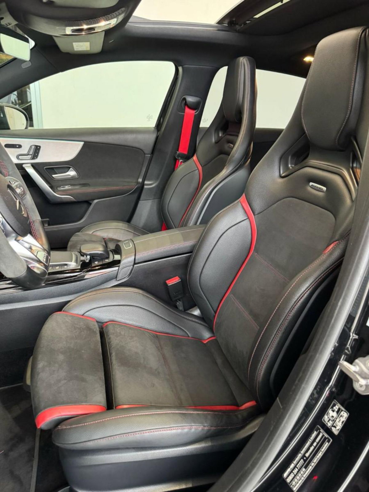 Mercedes-Benz Classe A 45 AMG 4Matic Automatic (14)
