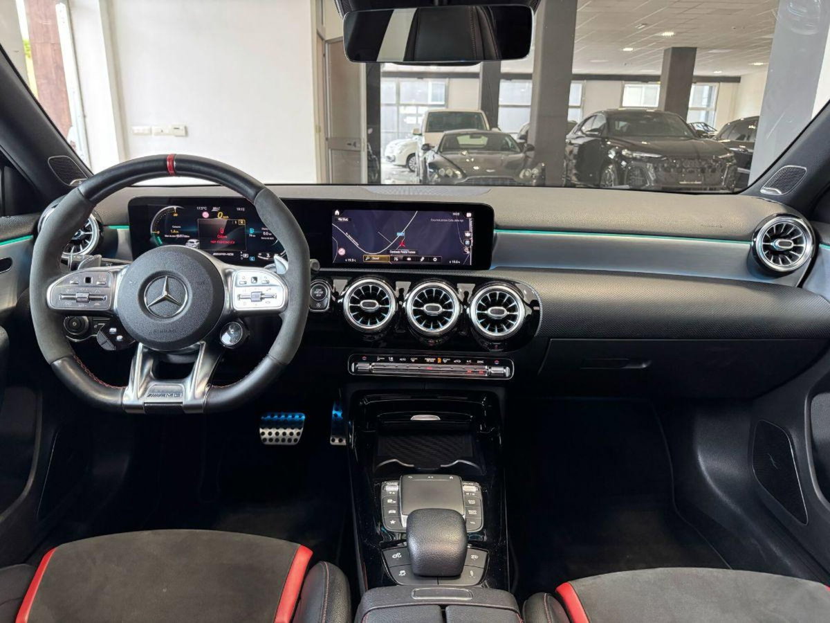 Mercedes-Benz Classe A 45 AMG 4Matic Automatic (15)