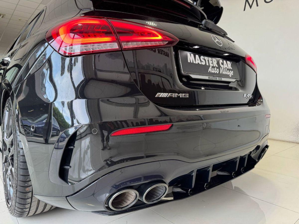 Mercedes-Benz Classe A 45 AMG 4Matic Automatic (9)