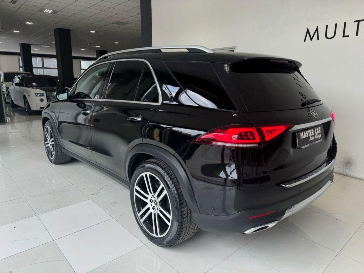 Mercedes-Benz GLE Coupé 300 d 4Matic Mild Hybrid Coupé Sport (2)