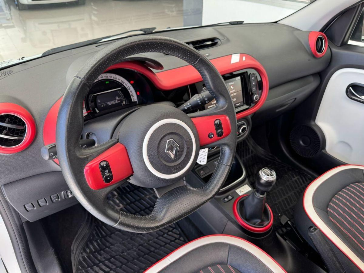 Renault Twingo SCe Life (10)