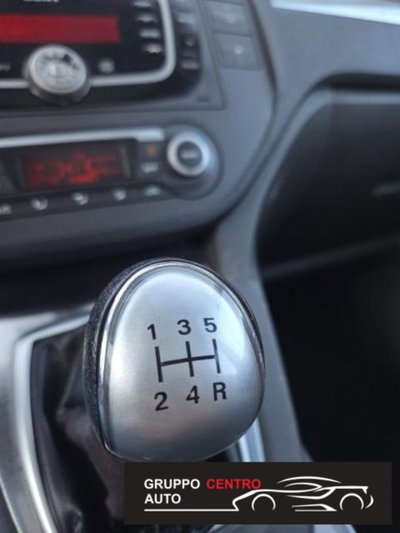 Ford C-Max 1.6 TDCi 90 CV Titanium (11)