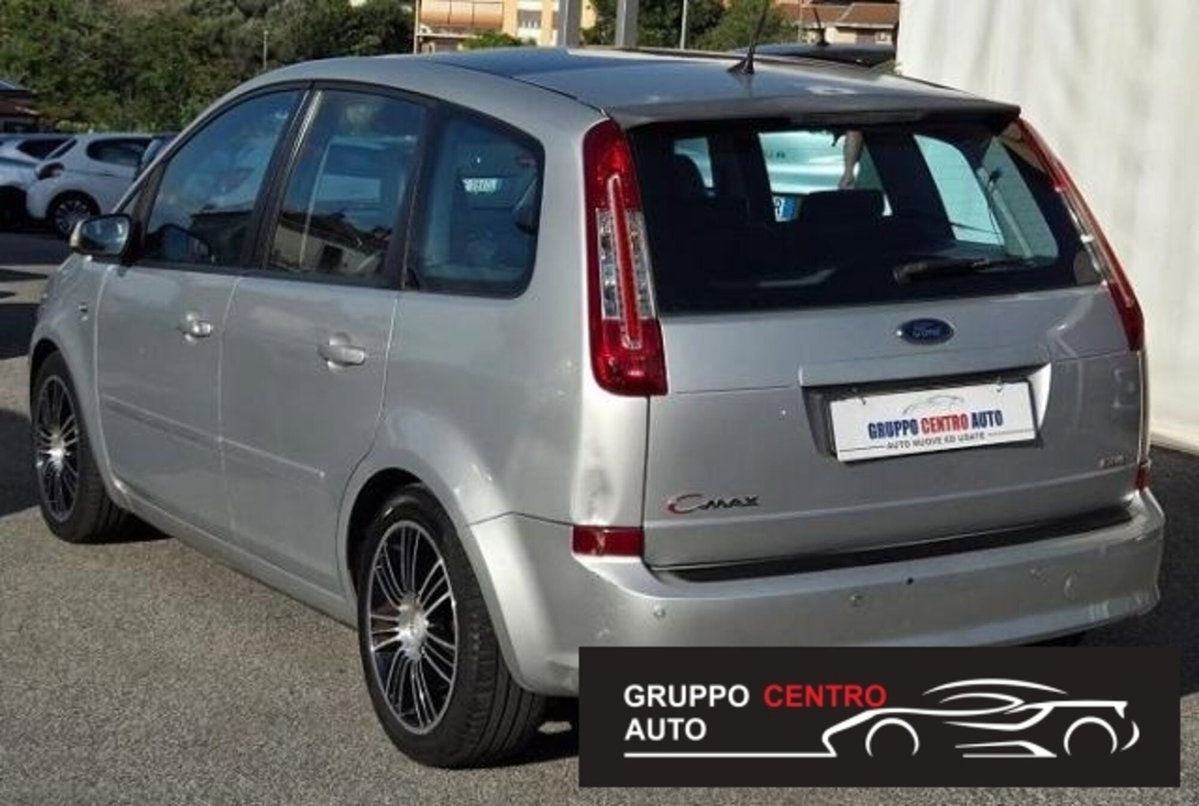 Ford C-Max 1.6 TDCi 90 CV Titanium (4)