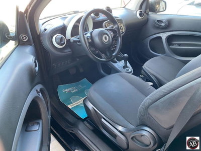 smart Fortwo 70 1.0 twinamic Youngster (11)