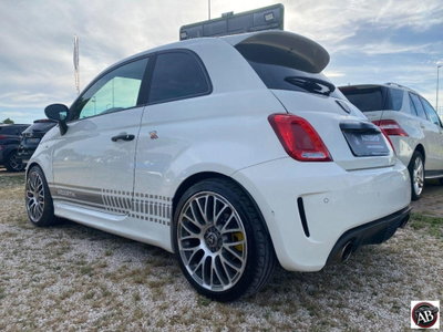 Abarth 500 1.4 Turbo T-Jet Custom (10)