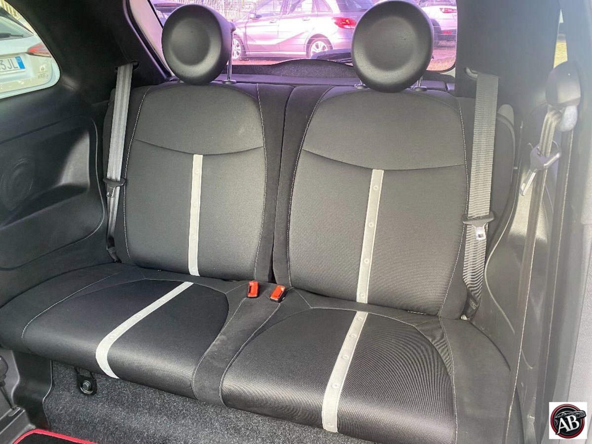 Abarth 500 1.4 Turbo T-Jet Custom (16)