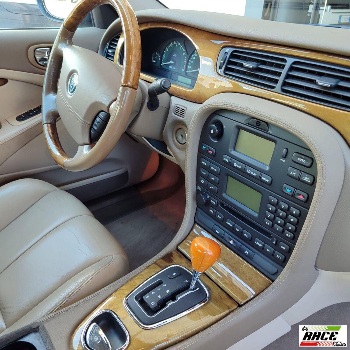 Jaguar S-Type (X202) 2.5 V6 24V cat Executive (18)