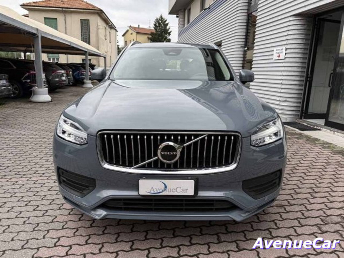 Volvo XC90 B5 (d) AWD automatico 7 posti Core (2)