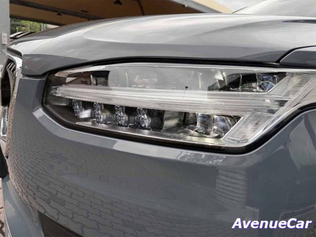 Volvo XC90 B5 (d) AWD automatico 7 posti Core (9)