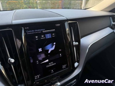 Volvo XC60 D4 Geartronic Business Plus (17)