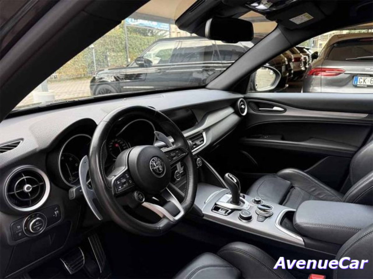 Alfa Romeo Stelvio 2.2 t Veloce Q4 210cv auto (14)