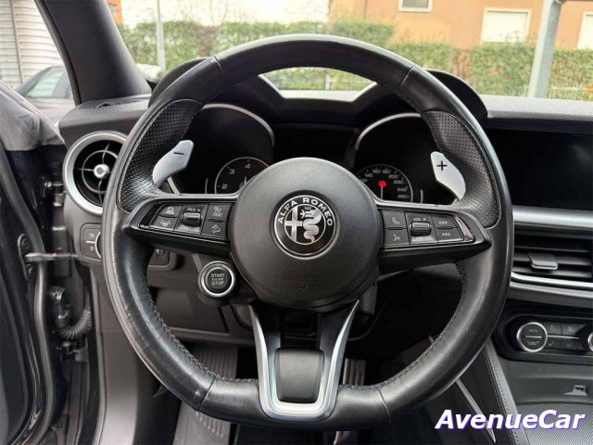 Alfa Romeo Stelvio 2.2 t Veloce Q4 210cv auto (15)