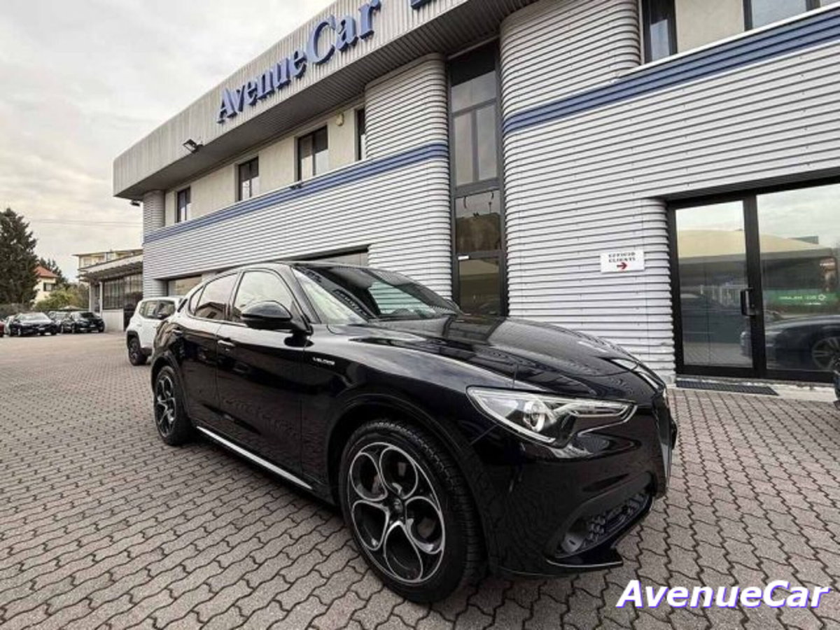 Alfa Romeo Stelvio 2.2 t Veloce Q4 210cv auto (4)