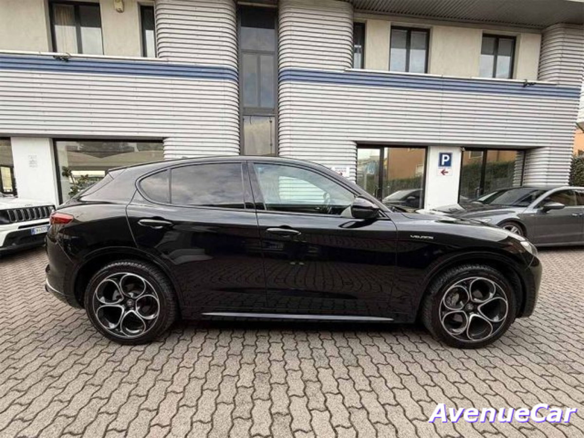 Alfa Romeo Stelvio 2.2 t Veloce Q4 210cv auto (5)