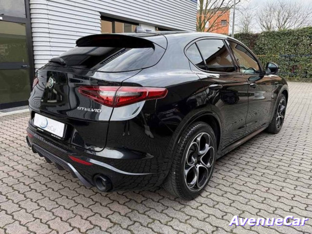 Alfa Romeo Stelvio 2.2 t Veloce Q4 210cv auto (6)