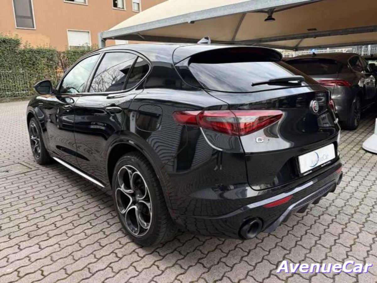 Alfa Romeo Stelvio 2.2 t Veloce Q4 210cv auto (8)
